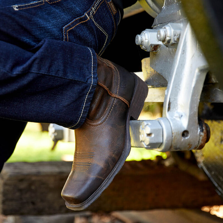 Ariat Rambler Western boot for men